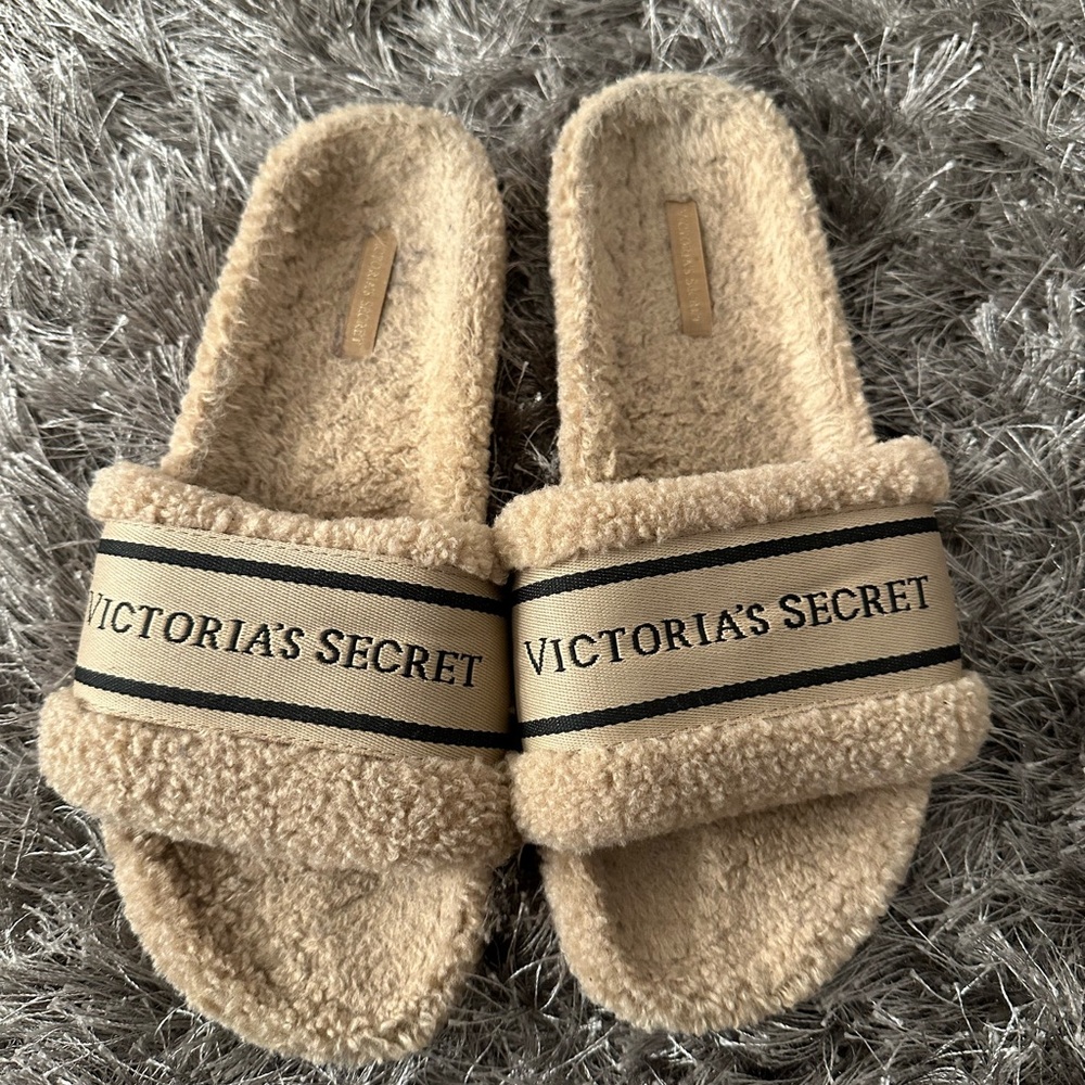 Victoria's Secret Beige Fuzzy Slides
